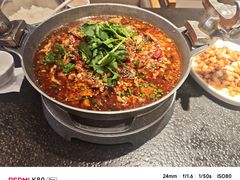 -万重锦·人文川菜馆(骡马市店)