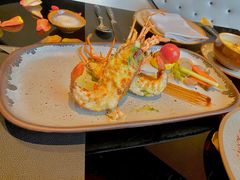 香焗龙虾配自制黑松露酱-上海苏宁宝丽嘉酒店·Cafe Bellagio西餐厅