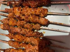 -街角等你.大连海鲜烧烤.经典铁板海鲜串(西安路店)