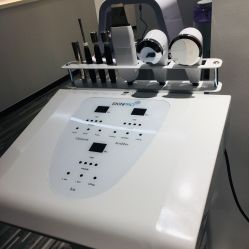 -AiCure 埃可儿·韩国医学皮肤管理