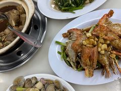-新峰肉骨茶(总店)
