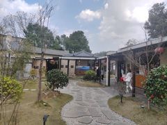 -湘力力小院·鱼汤泡饭(枫林路店)