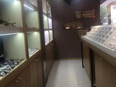 -宝岛眼镜公司(普育东路店)