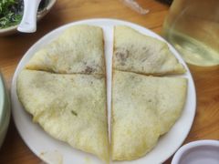 -大众跷脚牛肉馆·非遗传承单位(峨眉山店)