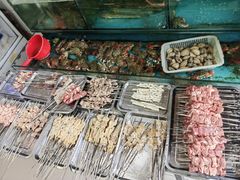 -超越海鲜屋(飞龙物业店)