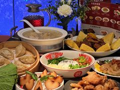 -红东阁东北菜烤肉酒馆(CROSS万象汇店)
