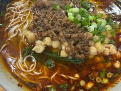 -丁丁猫重庆小面(徐州路店)