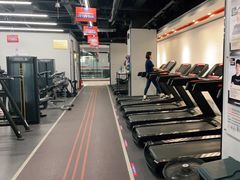 -乐刻运动健身(同曦假日百货店)