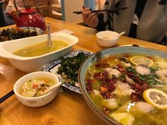 -乌镇那一年小院主题餐厅(甘泉西路店)