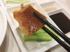 精品烤鸭-皇城根·烤鸭·鱼头·家常菜(欧亚大观乐活城店)