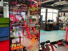 -KingBull私教健身&格斗订制(龙井商业中心店)