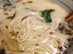 -明呈黄鱼面馆(斜土路店)