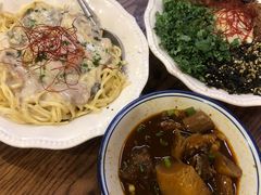 -CowCow其其·牛杂咖啡公司(六运店)
