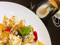 鬼马鲜果虾球-有璟阁港式餐厅(国贸商城店)