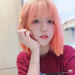-时尚殿堂明星门店