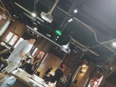 -红九格老火锅(三峡广场店)