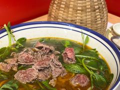 -窄巷口生烫牛肉米线(客村店)