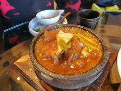 -云海肴·汽锅鸡·云南菜(天山百盛优客店)