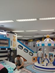 -孩子王童乐园(西安盛龙店)