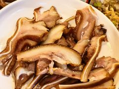 -老鼎万春卤菜(五代传承创始老店)
