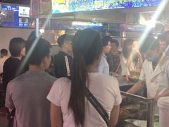 等位区-清真老马家国华牛奶鸡蛋醪糟(正宁路店)