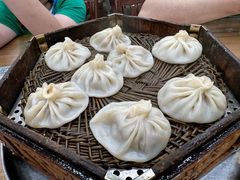 牛肉灌汤包-西安贾三灌汤包·回坊小吃·清真炒菜(北院门总店)