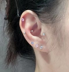 -AI艾耳·专业手工耳洞·穿孔美学馆