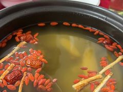 -花苑美食横琴生蚝火锅(拱北粤华路店)