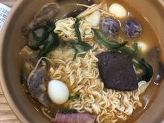 -小熊纪称盘麻辣烫