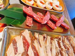 -草家酱蟹炭火烤肉店(珲春南路一店)