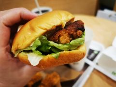 菠萝鸡腿堡-德克士(砂之船奥特莱斯店)