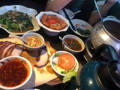 -大头虾越式风味餐厅(光明广场店)