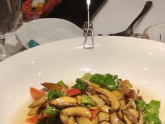 -泓0871臻选云南菜·味庄