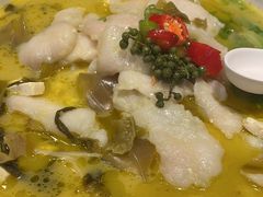 -鱼你在一起(奉贤宝龙城广场店)