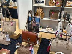 -唯品会(北京国瑞城店)