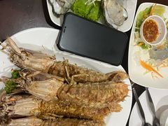 -两兄弟Song Pee Nong(2号店)