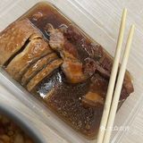 店很干净，米线比那几家网红店做的用心