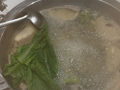 -撒拉人家.酸菜牦牛肉火锅