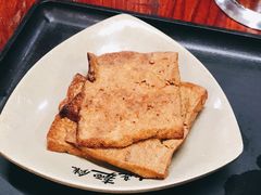 -亮亮面馆(经六路店)