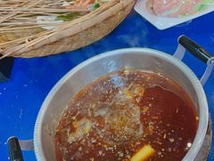 -马路边边串串香(双井直营店)