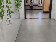 -滑县服务区便利店