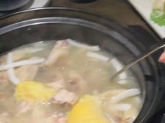 -烹然四季椰子鸡火锅(团结湖总店)