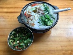 -贵州沾水米线(学田湾店)