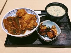 川香茄子煎鸡饭-吉野家(上海美罗城店)