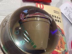 -肥肥虾庄·金牌油焖大虾(首义路店)