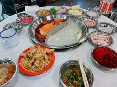 -老成都市井火锅阿泥頭火锅公司(海宁长安佳源中心广场店)