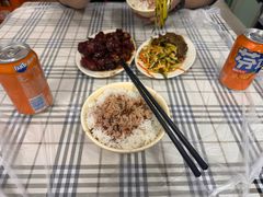 -尹记餐馆(花园店)