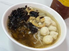 -老滕家过桥米线(金鱼胡同店)