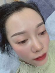 -莲姿娜半永久纹眉皮肤管理