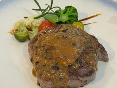 扒鹅肝小牛排-维兰西餐(万泉河店)